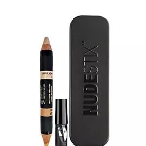NUDESTIX Dual-Ended Highlighter Pencil - highlight-light and Contour medium